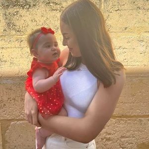 Meet your Posher, Dakota